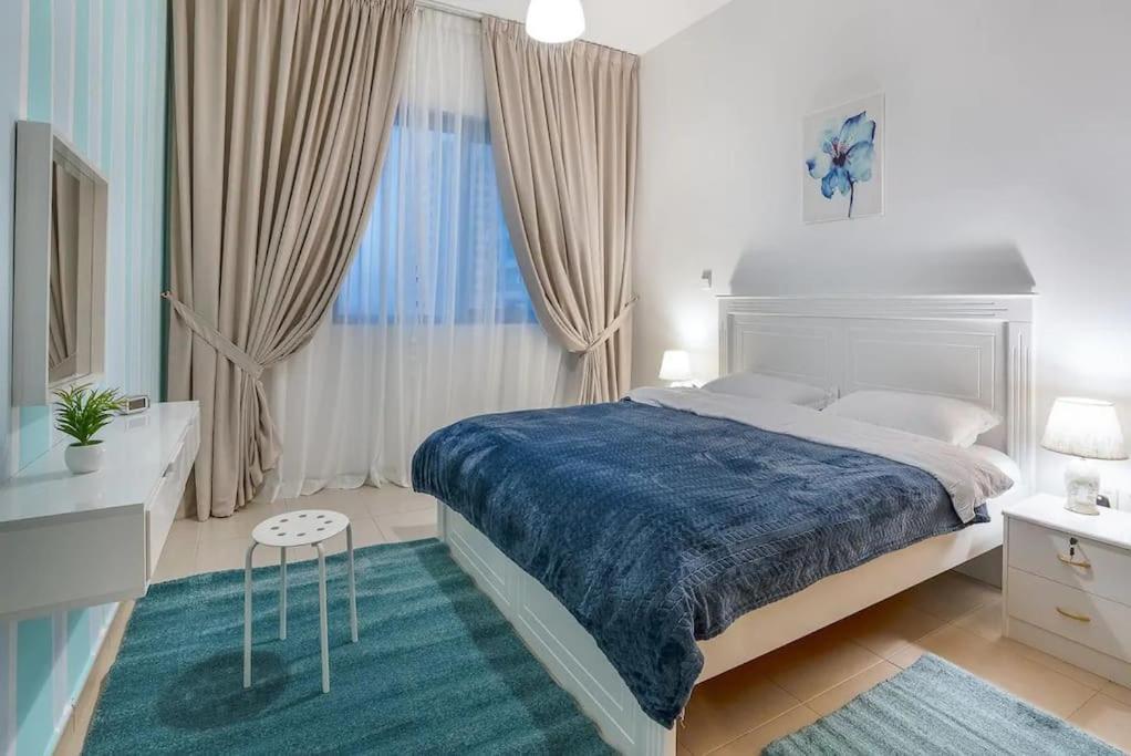 Appartement 2 Bedroom Front Abou Dabi